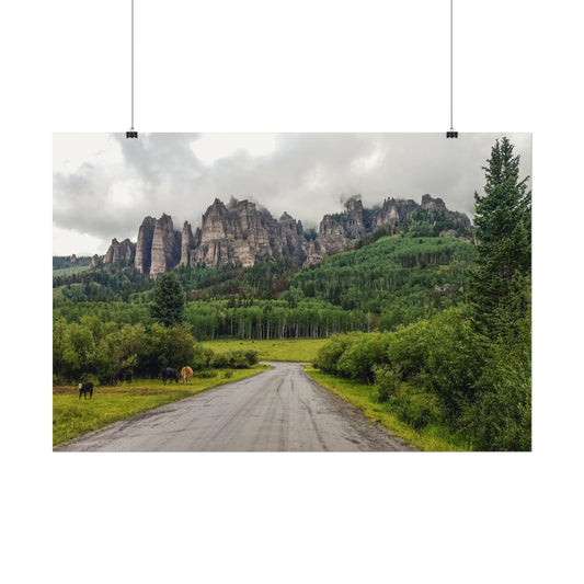 Textured Watercolor Poster - Majestic Rock Formations of Cimarron, Colorado